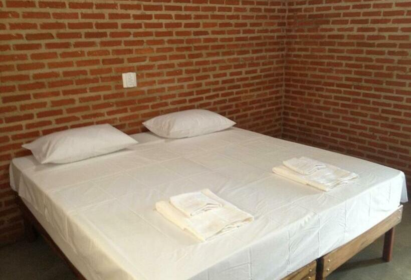 标准单人间, Pousada Nuporanga