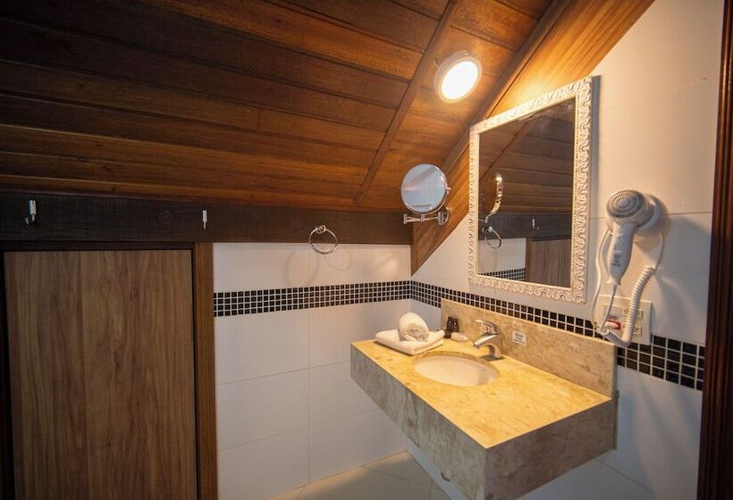 Quarto Estandar, Pousada Suiça Mineira Centro