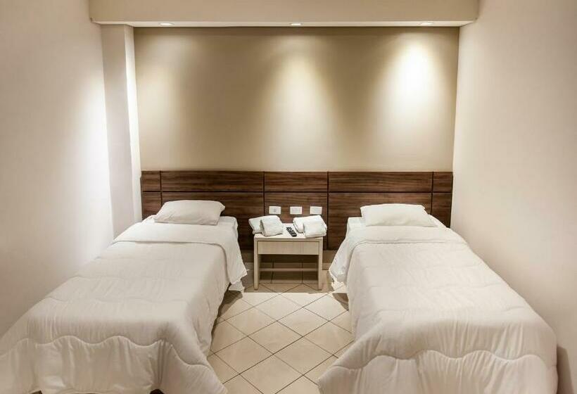 디럭스 4인 룸, London Hotel Londrina