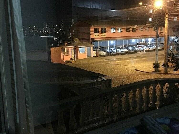Cama em Quarto Compartilhado, Mammas S Hostel E Pousada
