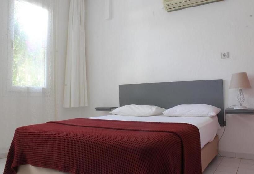 آپارتمان 1 خوابه با چشم‌انداز باغ, Sarıhan Apart Otel