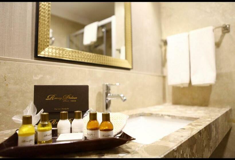 سوئیت با تخت بزرگ, Sivas Revag Otel