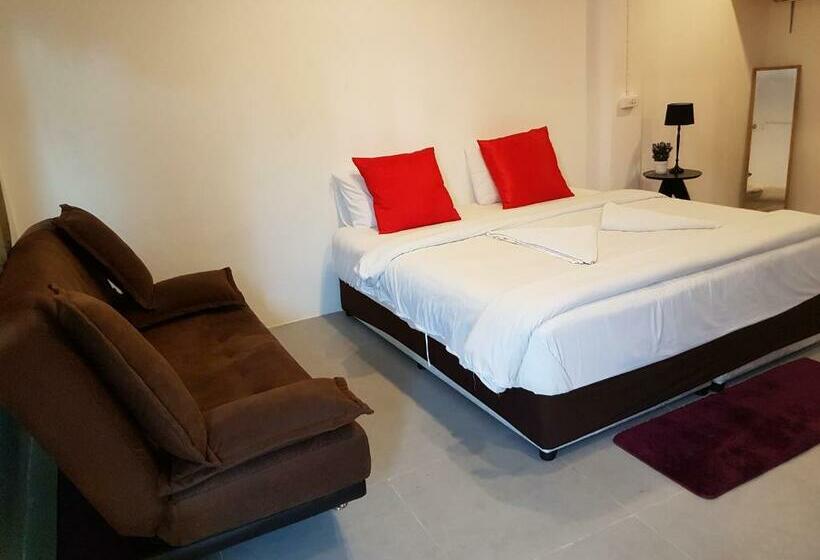 スーペリアールーム, Pink Easy Homes Koh Phangan