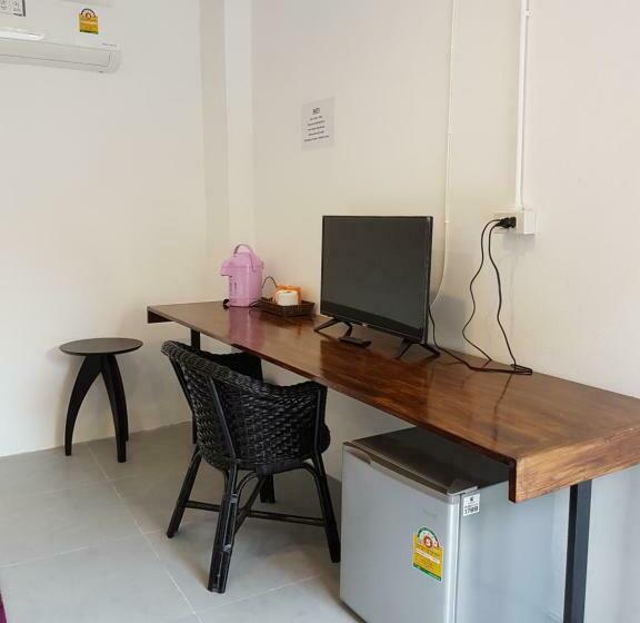 スーペリアトリプルルーム, Pink Easy Homes Koh Phangan