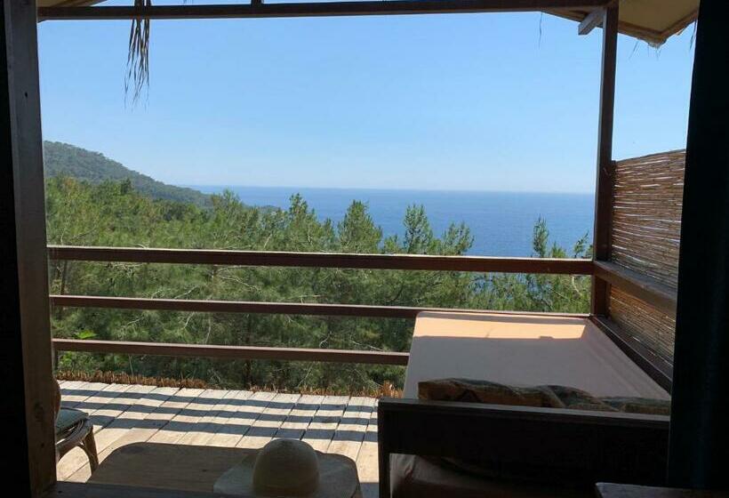 Номер Deluxe Вид на Море, Honey Hill Faralya Forest Cabins By The Sea