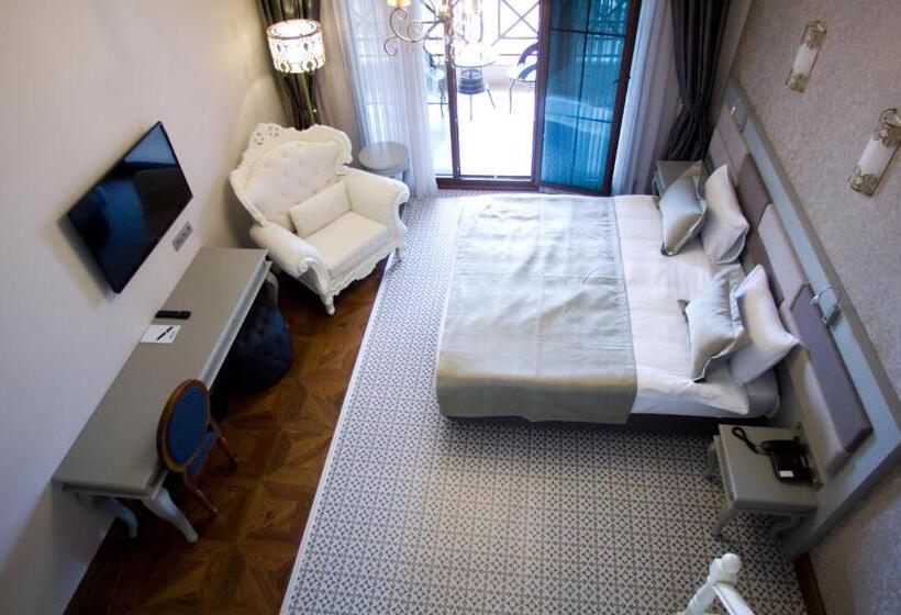 سوییت با چشم‌انداز دریا, Babillon Hotel Spa & Restaurant