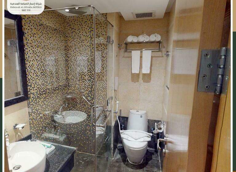 Четырехместный Номер Стандарт, Emaar Grand