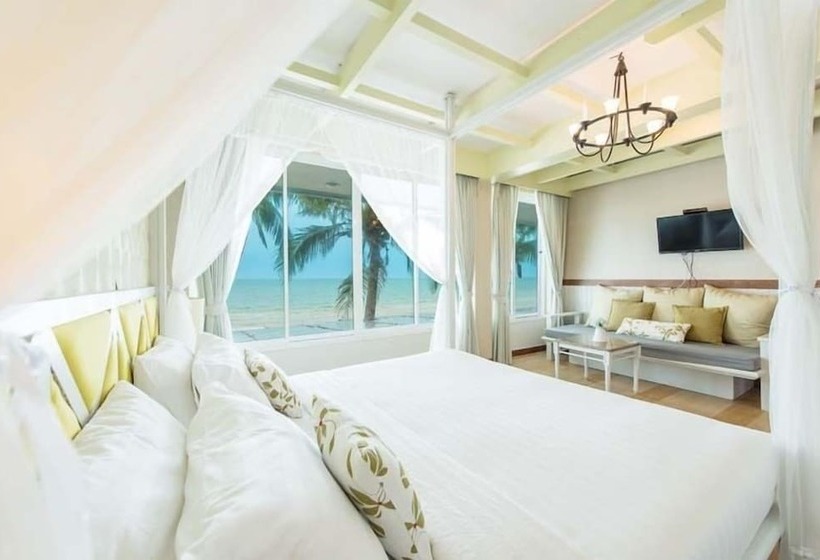 اتاق سوپریور با چشم‌انداز دریا و بالکن, Maldives Beach Resort