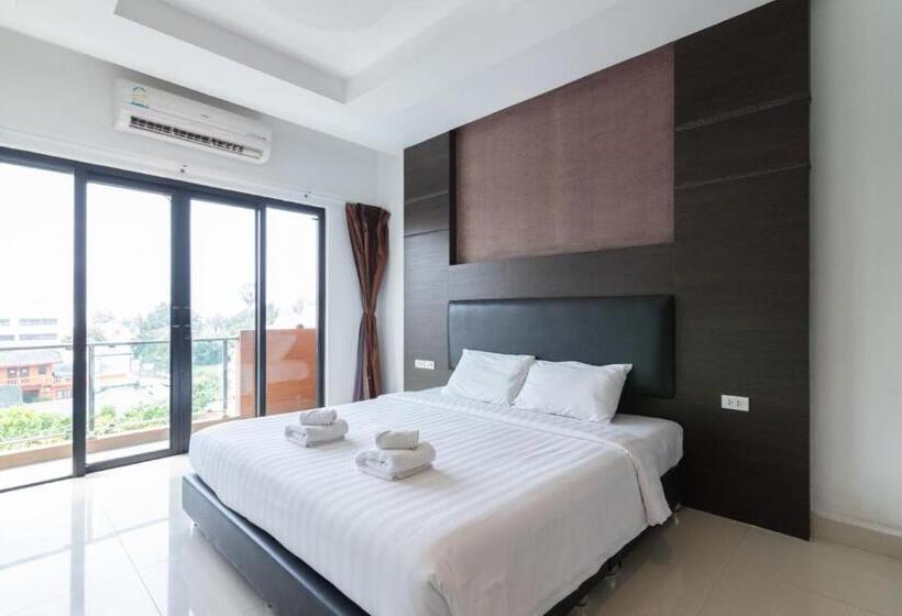 اتاق لوکس, Tribe Pattaya Sha Certificated
