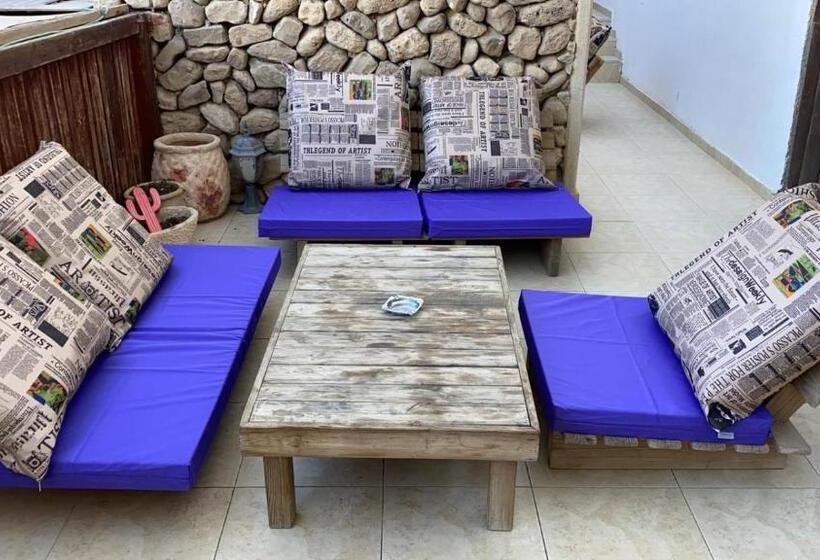 1 베드룸 패밀리 아파트, Zimmer Dora