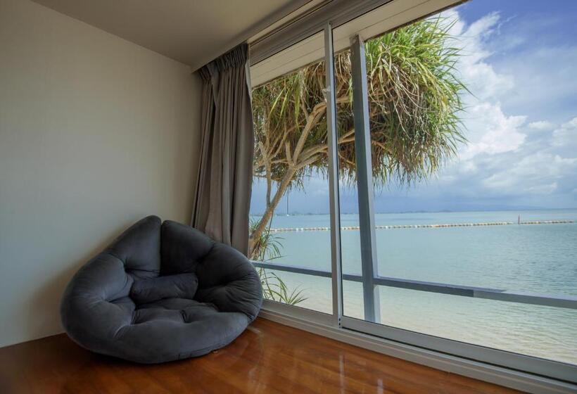 اتاق استاندارد با چشم‌انداز دریا, Seashell Village Resort
