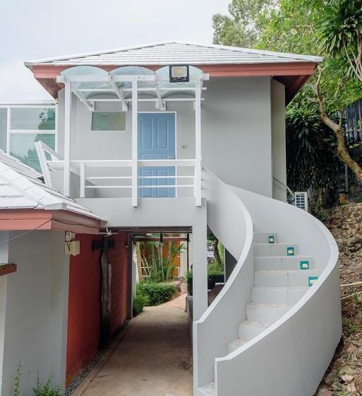 سوییت جونیور با چشم‌انداز دریا, Seashell Village Resort