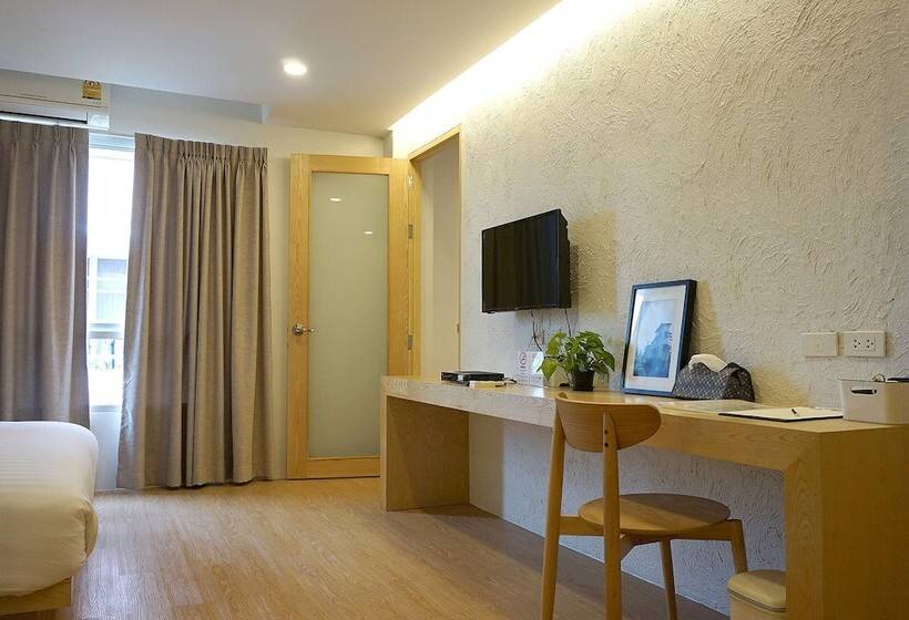 آپارتمان لوکس 1 خوابه, Benri Sriracha Residence