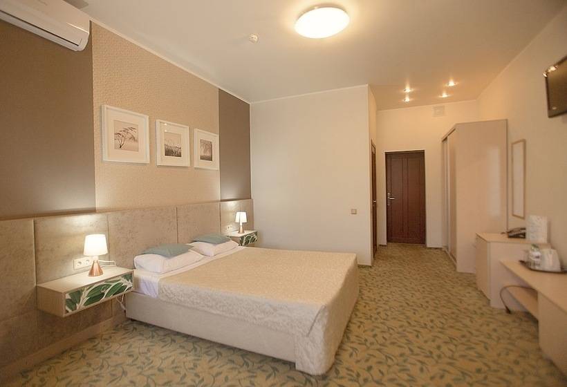 标准间, Crona Medical & Spa