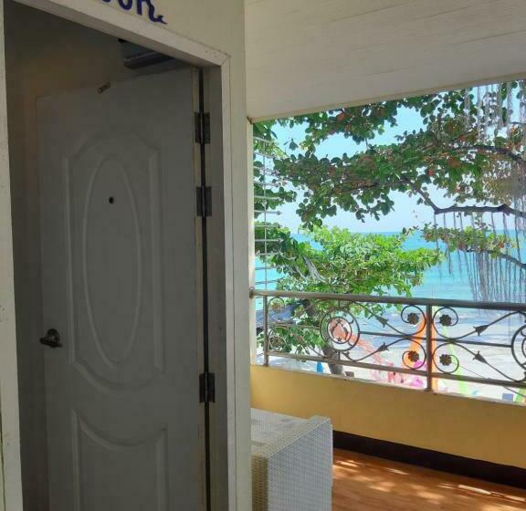 스탠다드 룸 킹사이즈 침대, Nong Nuey Rooms