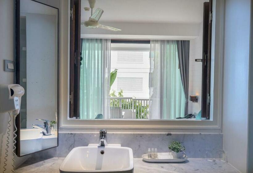 חדר דלוקס עם מרפסת, Loligo Resort Hua Hin