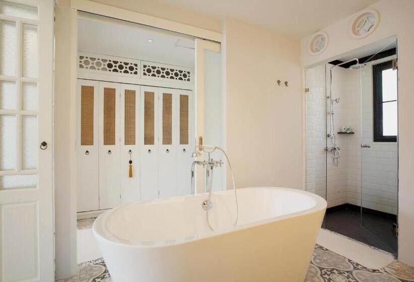 Номер Deluxe, Moracea By Khao Lak Resort