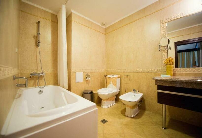 디럭스 룸, Grand Hotel Hebar