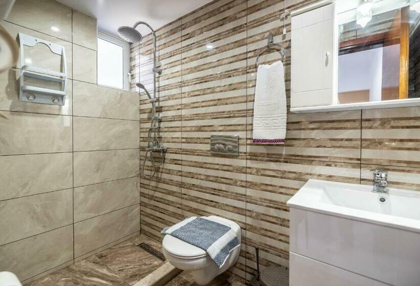 Kertre Néző Junior Suite, Dimitra Sun