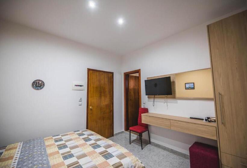 Kertre Néző Junior Suite, Dimitra Sun