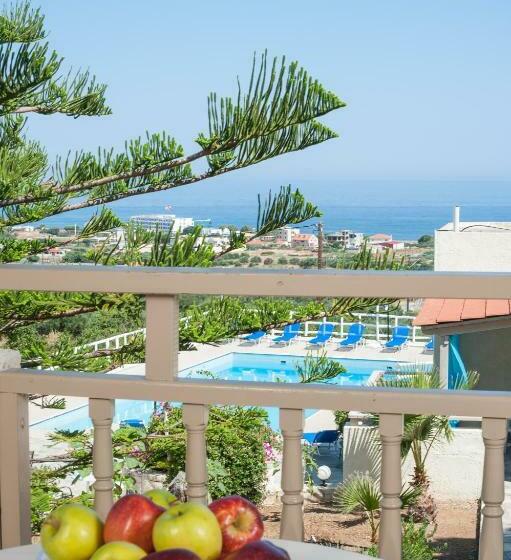 استودیوی استاندارد, Panorama Seaview Studios & Apartments