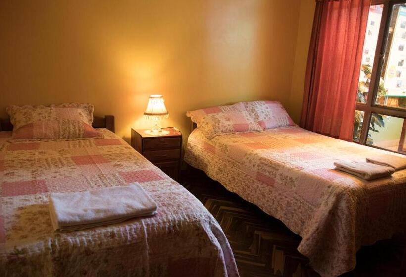 Кровать в Общей Комнате, Marlon S House In Arequipa