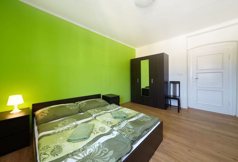 Номер Стандарт Четырехместный Совместный Санузел, Hostel Foster