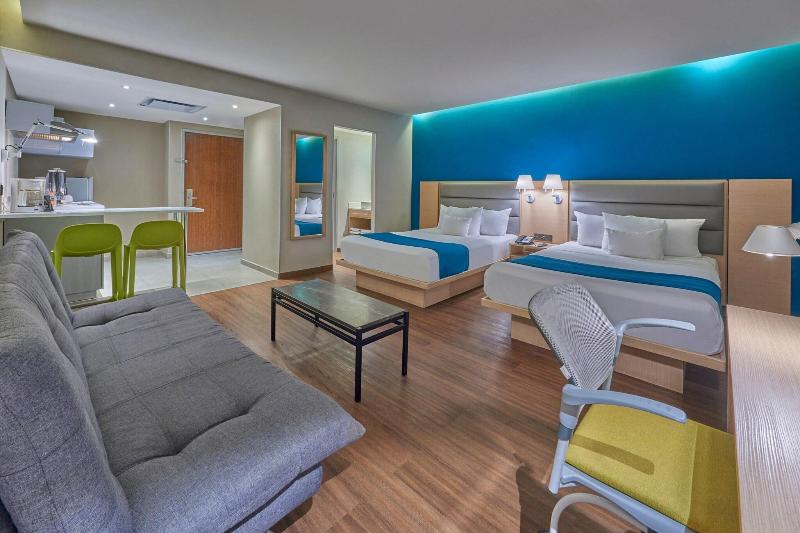 Люкс, City Express Suites By Marriott Playa Del Carmen