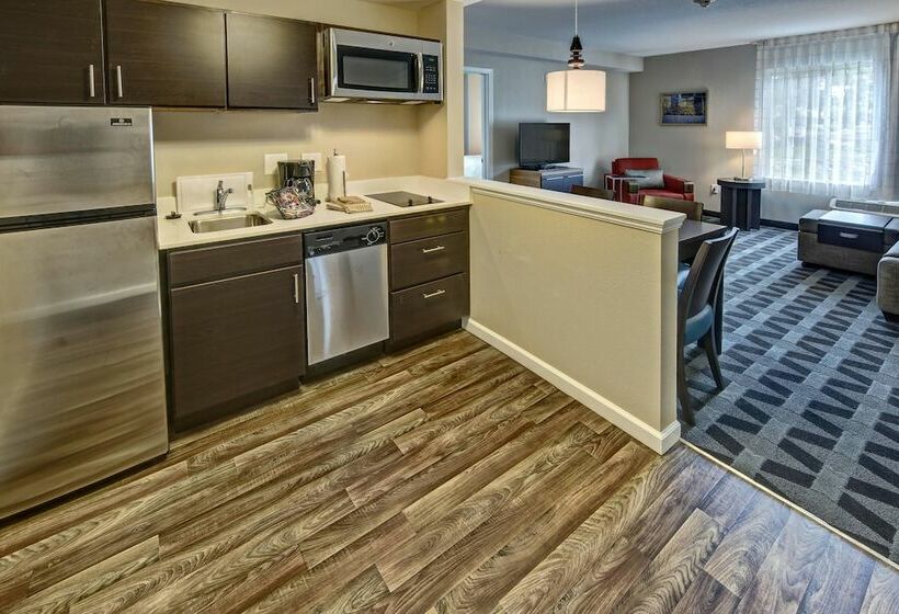 Люкс 2 Спальни, Towneplace Suites By Marriott Auburn University Area