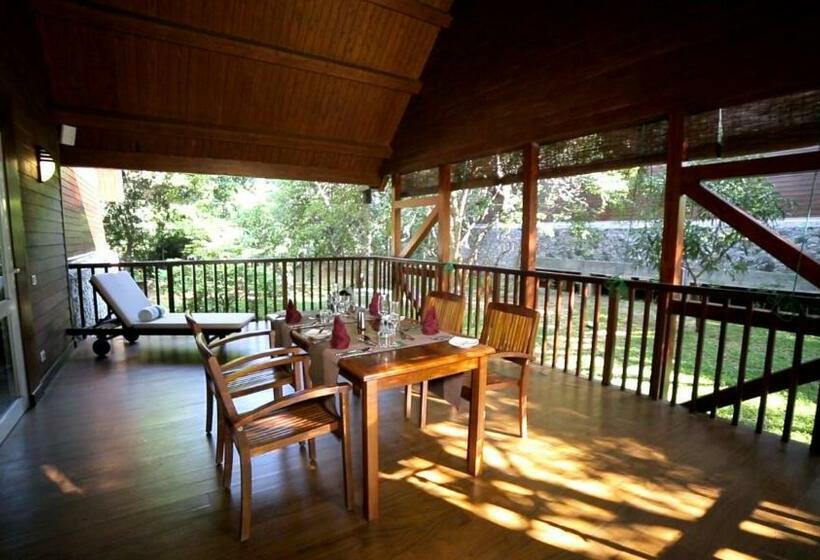 سوییت با چشم‌انداز باغ, Occidental Paradise Dambulla