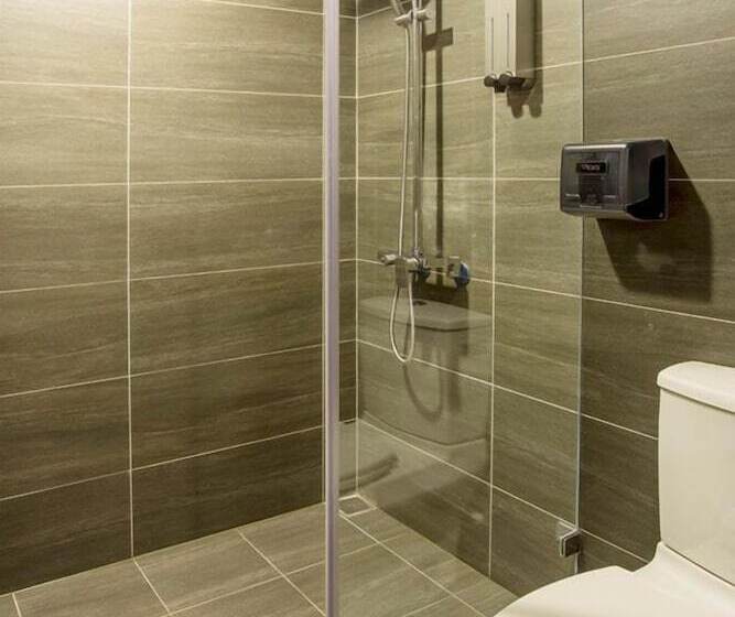اتاق استاندارد, Just Live Inn  Keelung