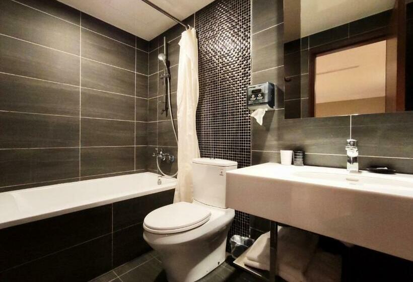 اتاق استاندارد, Just Live Inn  Keelung