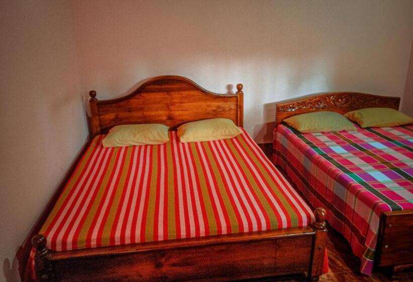 اتاق سوپریور خانوادگی, Sunny Lanka Guest House