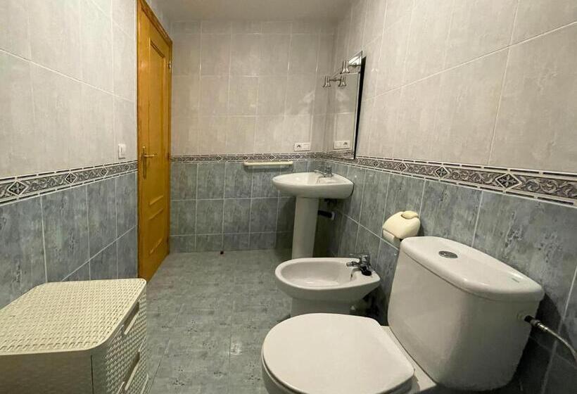آپارتمان 2 خوابه, Apartamentos Estacion Oropesa 3000