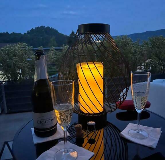 1 Bedroom Penthouse Apartment, H49 Jacuzzi Penthouse Adults Only