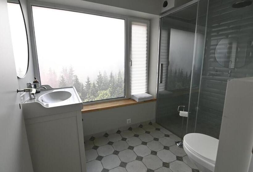 1 Bedroom Penthouse Apartment, H49 Jacuzzi Penthouse Adults Only