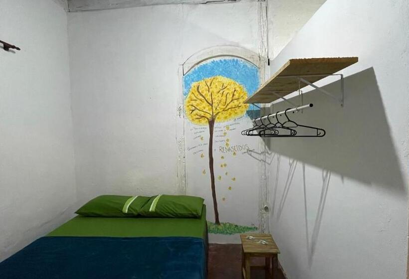 디럭스 스위트, Hostel Da Lú