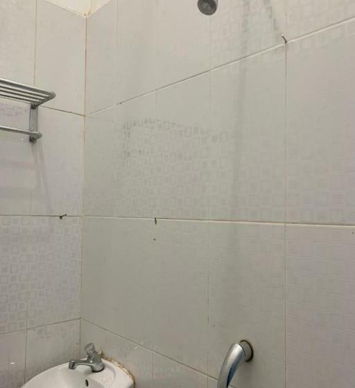 标准间, Oyo 92986 Inara Homestay