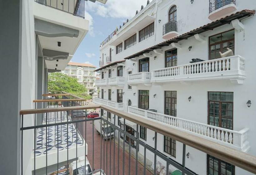 Апартаменты 1 Спальня с Террасой, Casa Contemporánea By Wynwood House