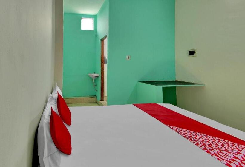 Трехместный Номер Классика, Oyo Flagship Hotel Classic Inn