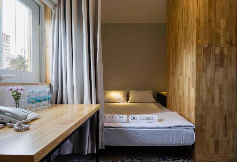 اتاق استاندارد چهارنفره با سرویس بهداشتی مشترک, Ccasa Hostel