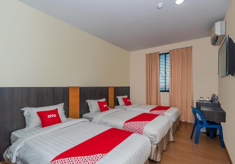 اتاق استاندارد چهار تخته, Paper Plane Hostel