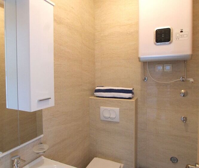 2-Bedroom Classic Apartment, Apartments Aqua