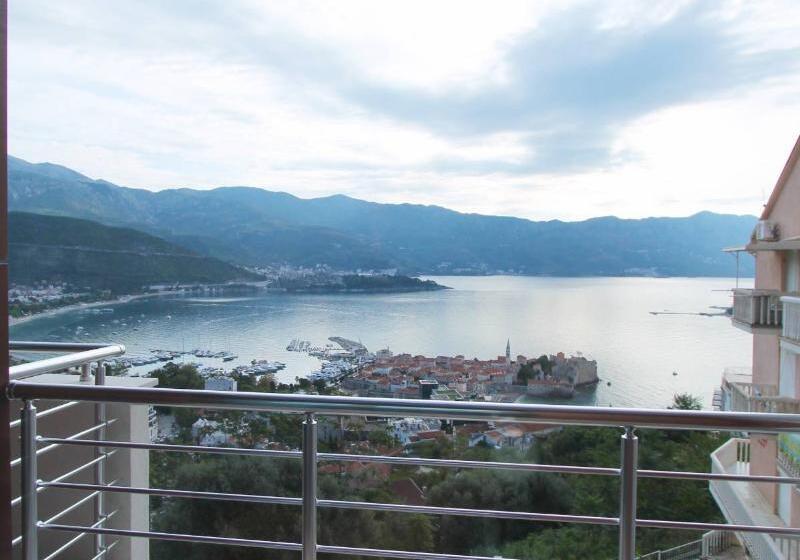 آپارتمان 1 خوابه با بالکن و چشم‌انداز دریا, Apartments Aqua