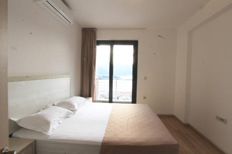 آپارتمان 1 خوابه با بالکن و چشم‌انداز دریا, Apartments Aqua
