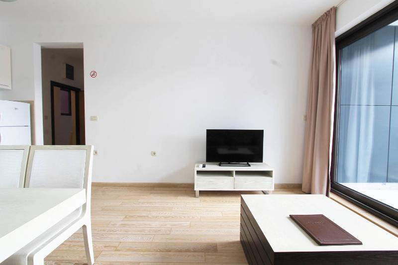 آپارتمان 1 خوابه با بالکن و چشم‌انداز دریا, Apartments Aqua