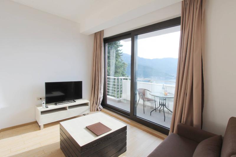 آپارتمان 1 خوابه با بالکن و چشم‌انداز دریا, Apartments Aqua