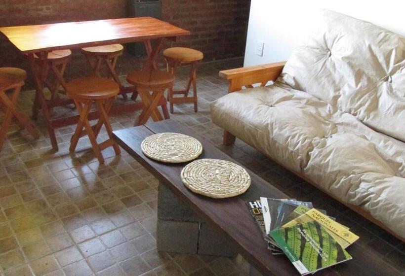 庭の見える１ベッドルームアパートメント, Hostel Aves Del Lago