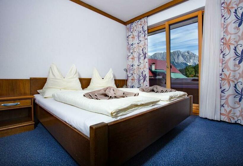Номер Стандарт с Балконом, Berghof Mitterberg