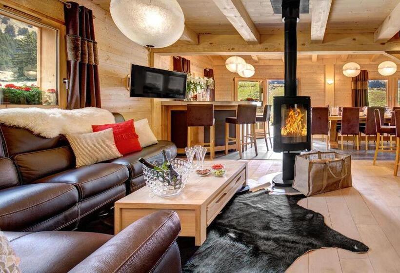 کلبه ییلاقی, Chalet Hôtel Inarpa